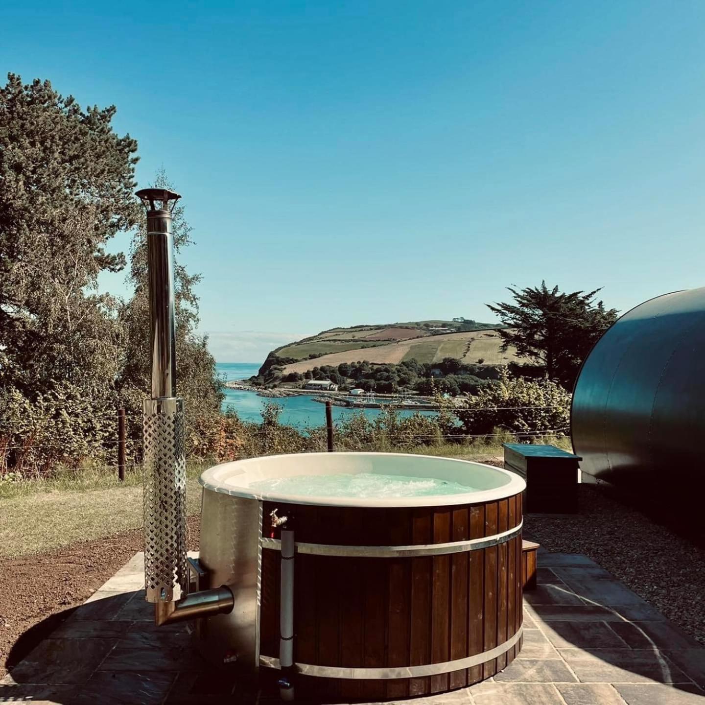 Glenarm Castle Ocean View Pods酒店 外观 照片